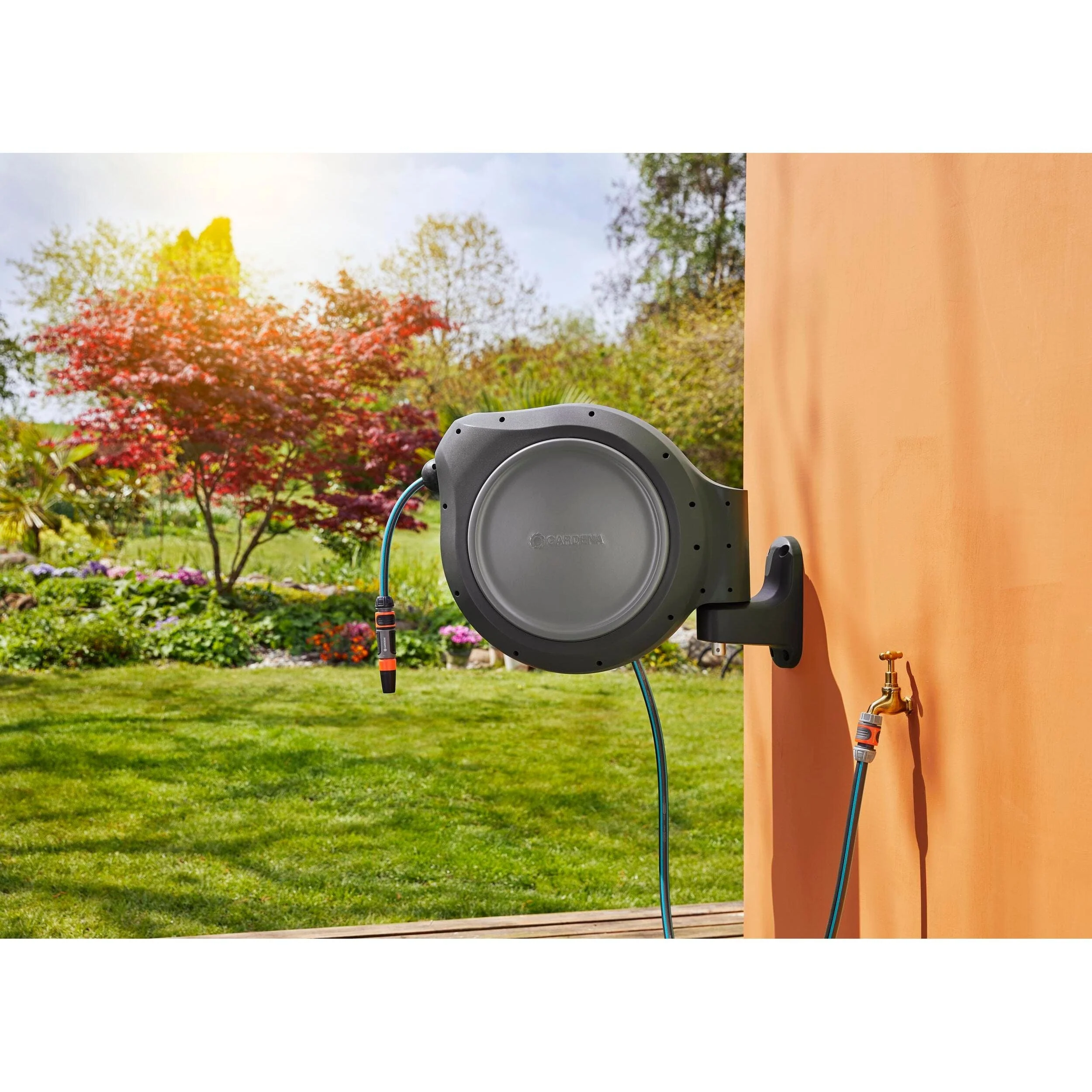 Retractable Hose Reel RollUp 100 ft. Auto retracting & ready-to-use - Image 4